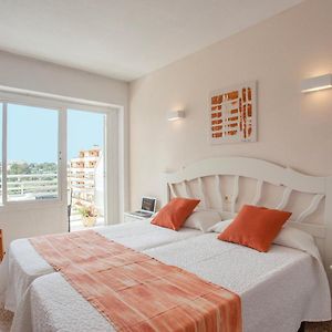 Habitación con 2 Camas Individuales